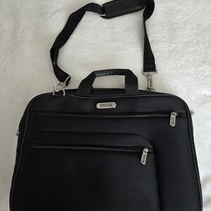 Kenneth Cole Reaction Black Laptop Briefcase with Shoulder Strap